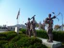 Laredo(71)-Parque de los pescadores-Estatuas de los pescadores