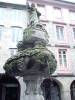 Lugo(32)-Plaza de Campo-Fuente con estatua de San Vicente Ferrer