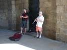 Santiago de Compostela(11)-Galería con gaitero y clarinetista 